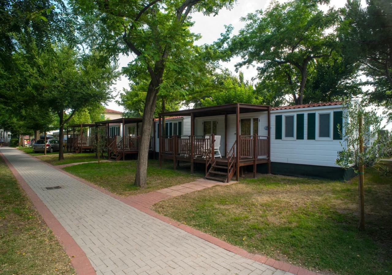 Villa Al Mare Camping - 4 Stelle Cavallino-Treporti Zewnętrze zdjęcie